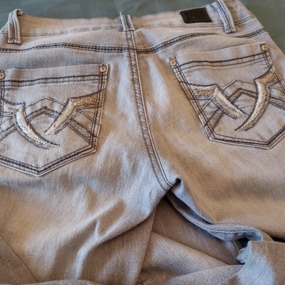 HOST PICK!!! Skinny jeans, soft grey wash. Size 5, 29"inseam. EUC - Picture 6 of 6